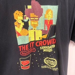 Black IT Crowd Graphic Tee - Short Sleeve
